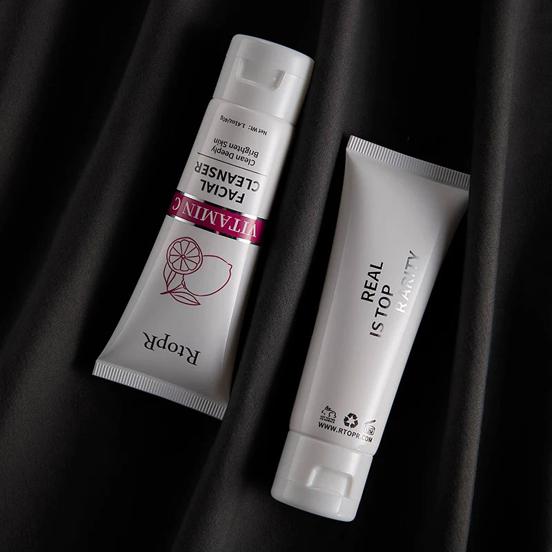 RtopR Vitamin C Facial Cleanser